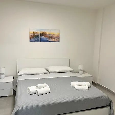 Casa Brezza Marina 度假居 *